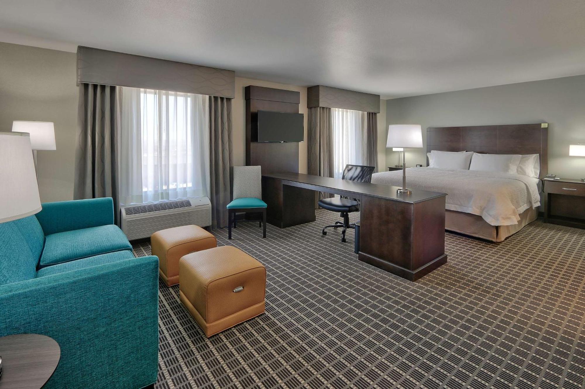 Hampton Inn & Suites Albuquerque Airport Екстериор снимка