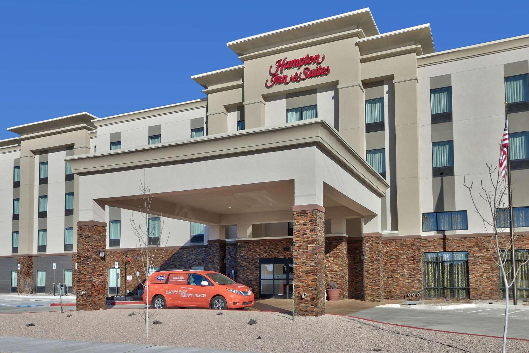 Hampton Inn & Suites Albuquerque Airport Екстериор снимка